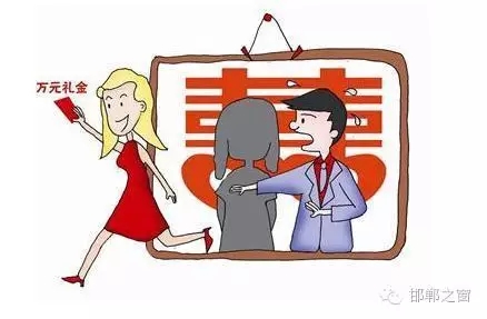 今年1月份，河南安陽男子程某經(jīng)人介紹與女子盧某認(rèn)識(shí)隨后結(jié)婚，結(jié)婚時(shí)女子要了6萬元的彩禮，沒想到的是，結(jié)婚還不到一個(gè)月就發(fā)生了意外。1月24日，程某陪媳婦外出散步，突然身后駛來一輛遮著牌照的黑色小轎車，車上下來3個(gè)人將程某按倒在地，一人拉著程某的媳婦盧某坐上車后一溜煙就沒影了。程某趕緊報(bào)警，經(jīng)過民警縝密偵查，確定與程某結(jié)婚的女子為邯鄲市臨漳縣南東坊鎮(zhèn)的盧某，并于8月3日將其抓獲。 經(jīng)審訊得知，盧某隱瞞其結(jié)婚生子的情況，經(jīng)人介紹與程某結(jié)婚，騙取錢財(cái)后聯(lián)系丈夫段某開車接應(yīng)其逃跑。